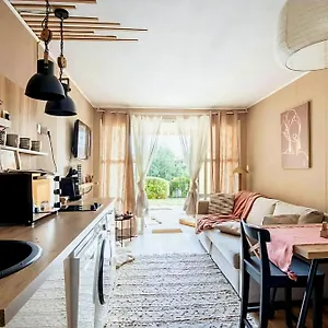https://esprit-du-sud-2.fr-provencehotel.com